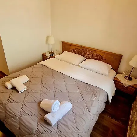 4 Rooms Boutique 3* Gjirokastër